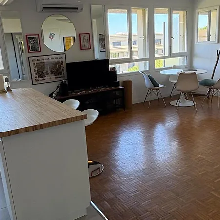 Light-filled Antigone Oasis Apartment Montpellier